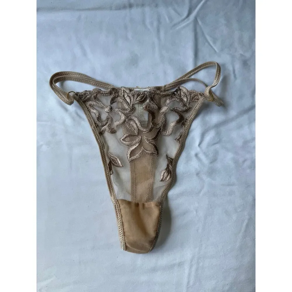 NWOT Fashion Forms Sheer Mesh Embroidered Thong Panty Nude Floral Size S